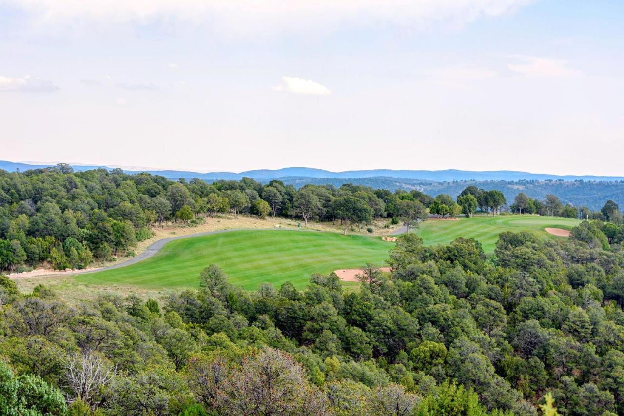 Apache Village 3, Queen Bed, Midtown, Sleeps 2 Ruidoso Exterior photo
